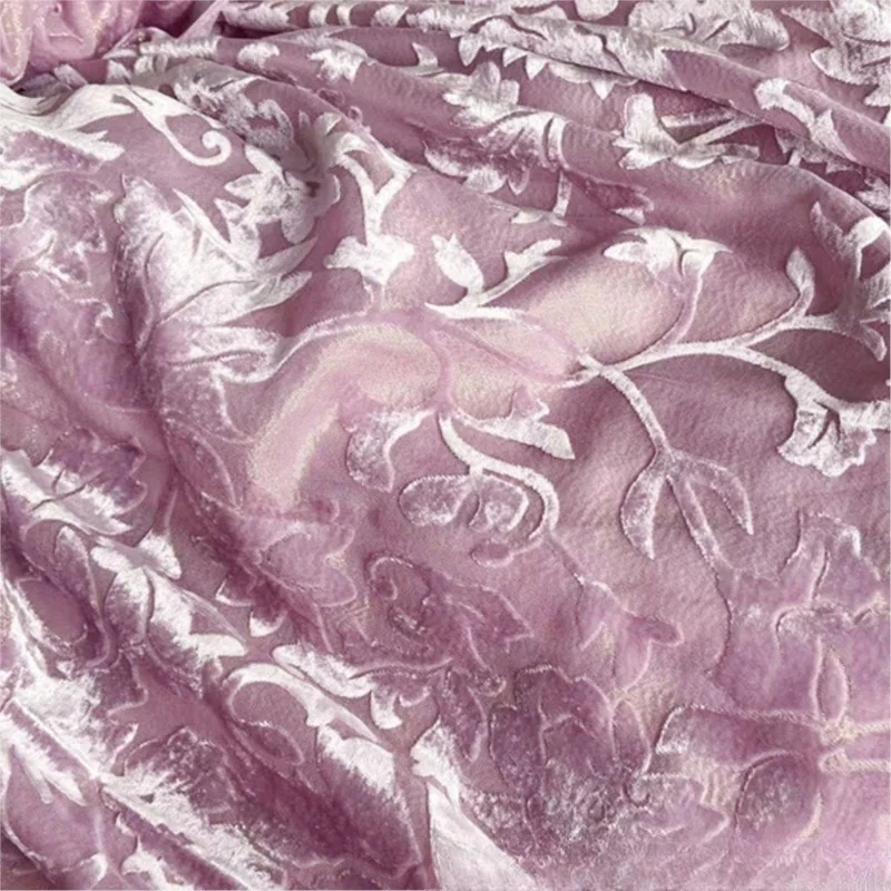 

Pink wide gold-thread silk fabric with jacquard lace and hollowed-out for cheongsam fashion dress