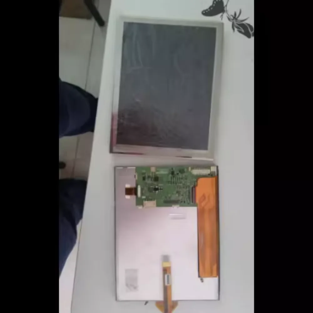 Tela LCD TX17D55VM2CAB