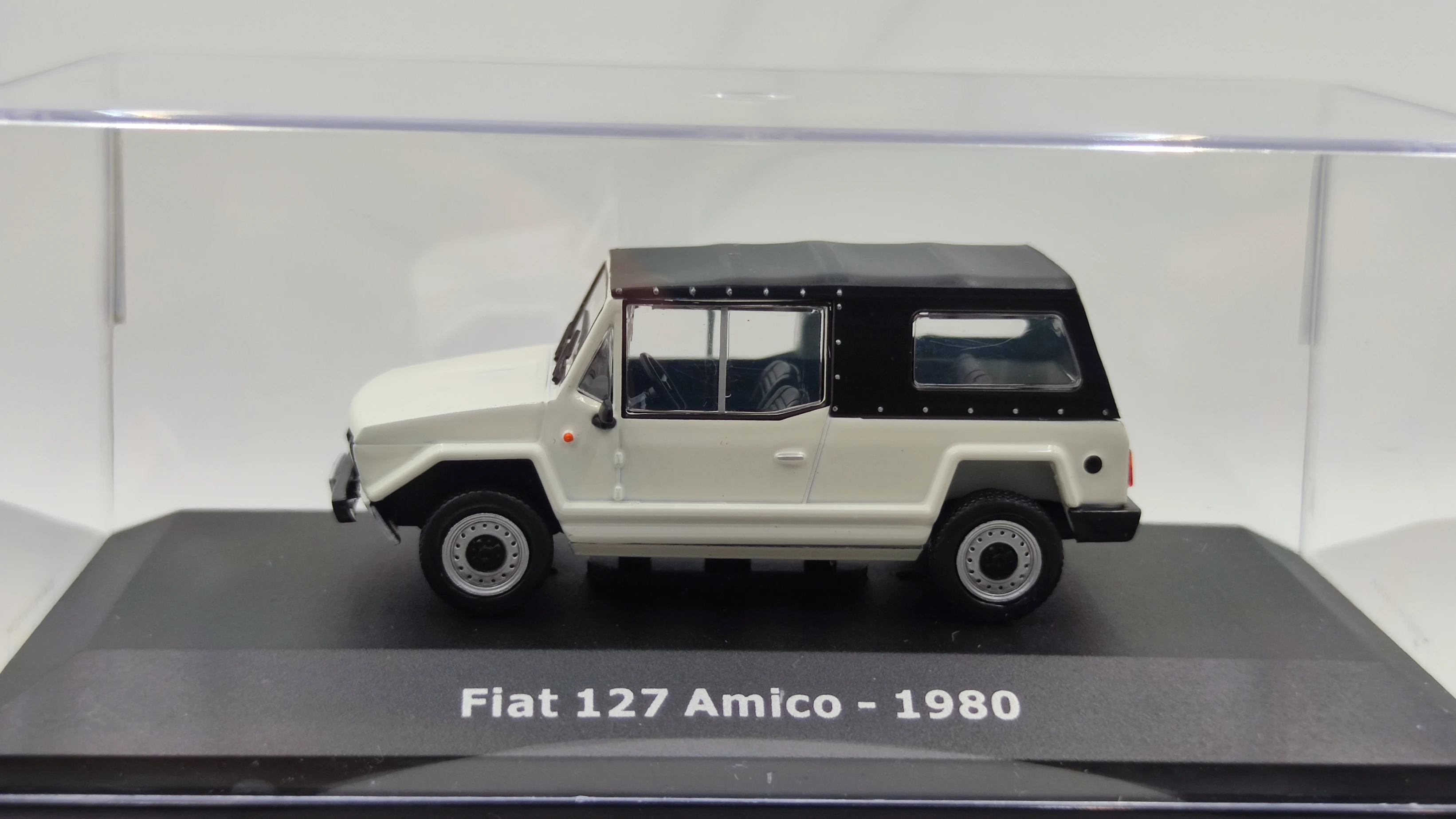 

Литой под давлением греческий Fiat 127 Amico 1980 Fiat 127, модель внедорожника из сплава, модель автомобиля, коллекционная игрушка, подарок, сувенирный дисплей