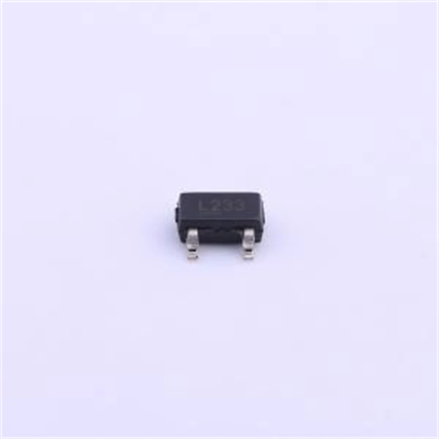 

30PCS/LOT MIC5235-3.3YM5-TR (PMIC)