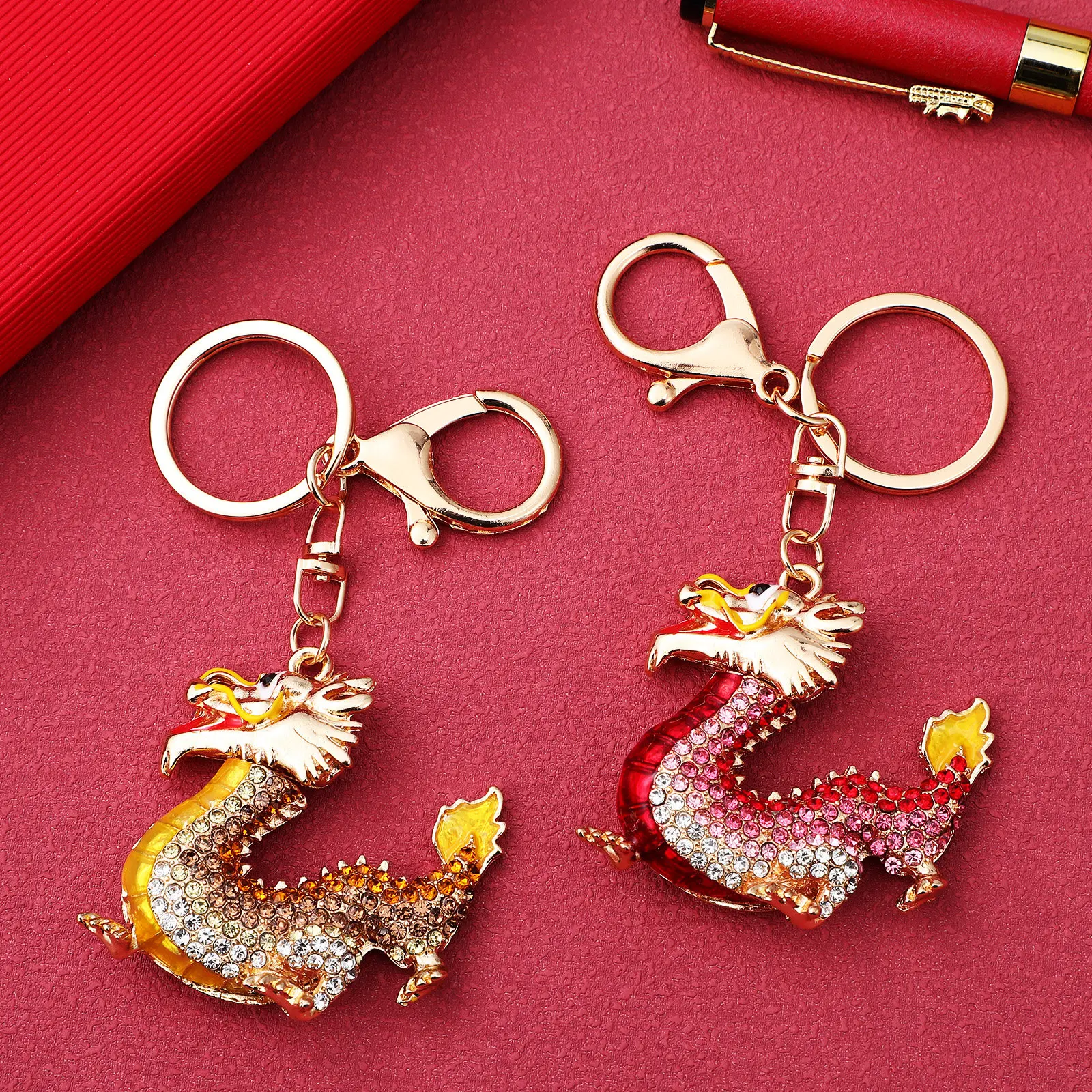 2Pcs Dragon Keychain Chinese Zodiac Keychain Metal Car Keys Chain Bag Hanging Charm Good Luck Pendant Keyring for Men Women