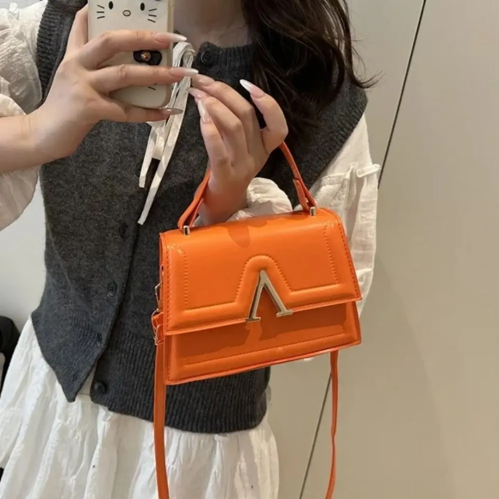 Casual Retro Shoulder Bag Candy Color Street Trend Crossbody Bag PU Material Large Capacity Ladies Handbag image 2
