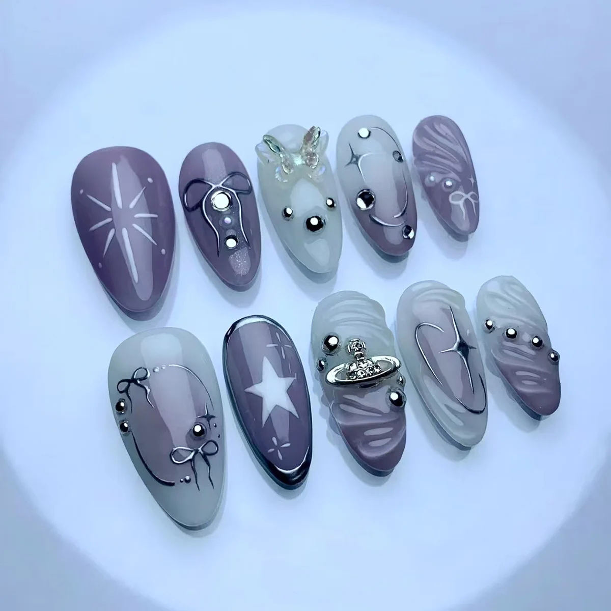24Pcs Diamond Pearl Nails Tips Press on Starlight Bow Lines Pattern Full Cover Pink Wearable Fake Nails Almond Sweet False Nail