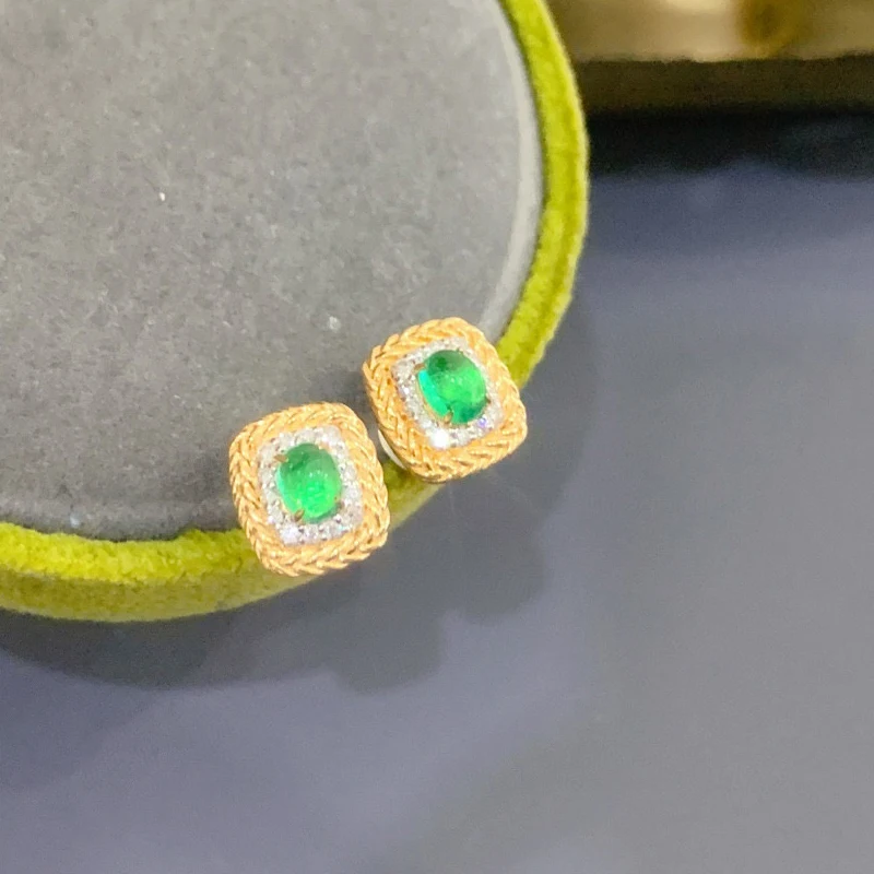 Aazuo Real 18K Yellow Gold Natural Emerald Real Diamonds Square Shape Stud Earrings gifted for Women Engagement Wedding Party view 5