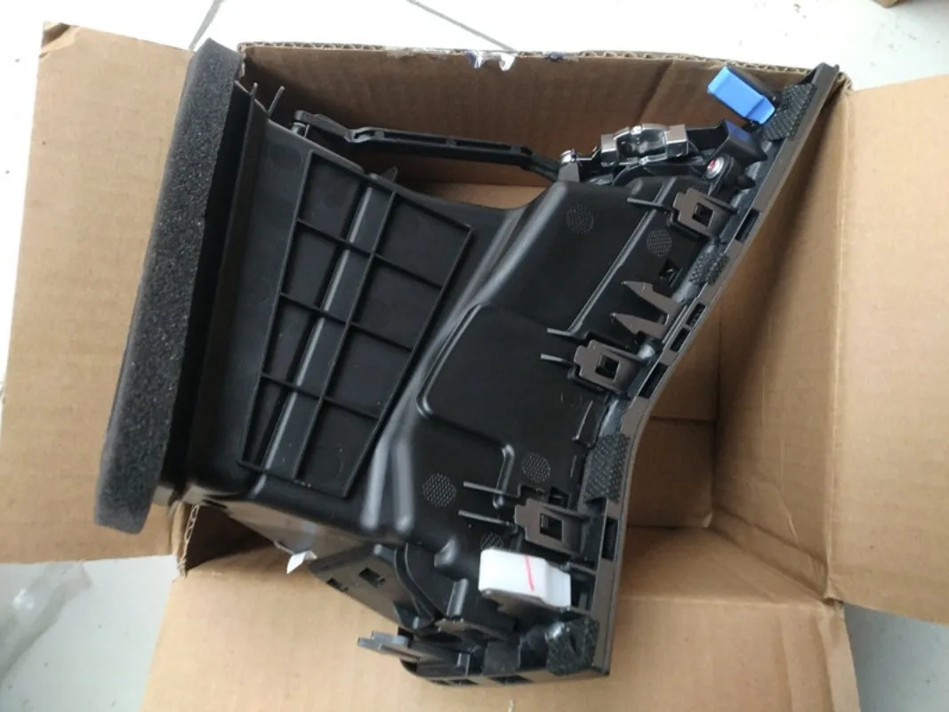 For Hyundai IX45 Middle air vent of the instrument panel workbench and control console
