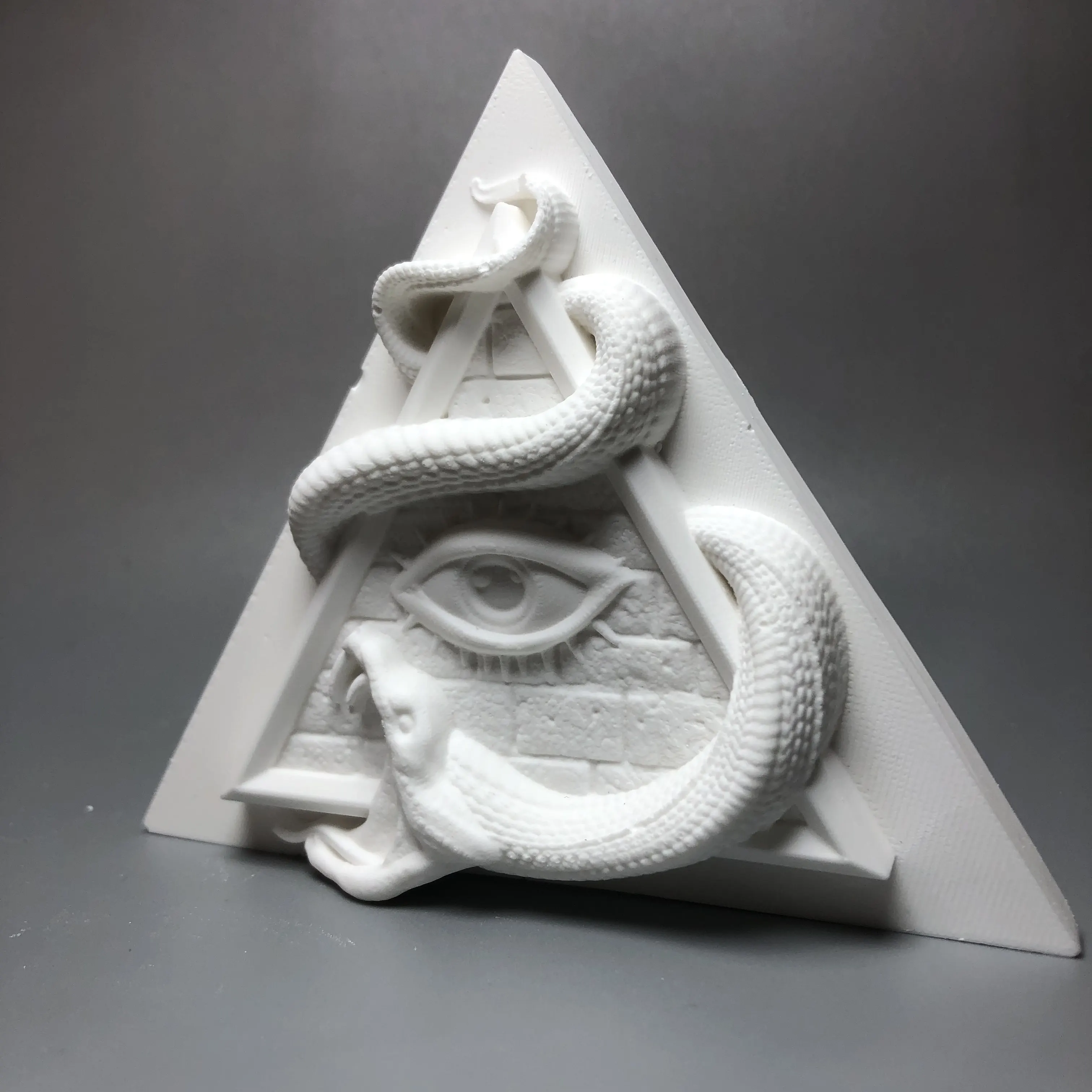 3D Printed Snake Triangle Sculpture Art Statue Home Office Decor Gift for Mysticism Enthusiasts DIY Coloring Crafts