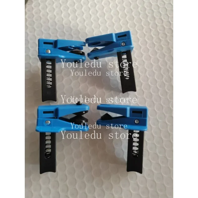 4pcs Car brake oil pipe plug Automotive brake nozzle clamp oil tool brake tubing to prevent oil spills