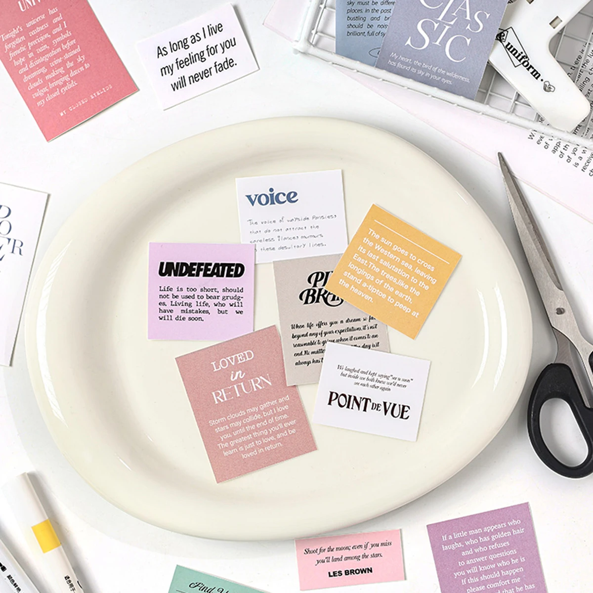 4 ロール/ボックス ヴィンテージ英語ステッカーロール、スクラップブッキング、雑誌、ギフトボックスの装飾用のフレーズステッカー、ファッションギフト用