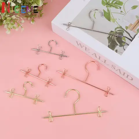 1PCS 인형 집 Miniture 옷걸이 인형 옷장 옷에 대 한 옷걸이 장난감 선물 장식 액세서리