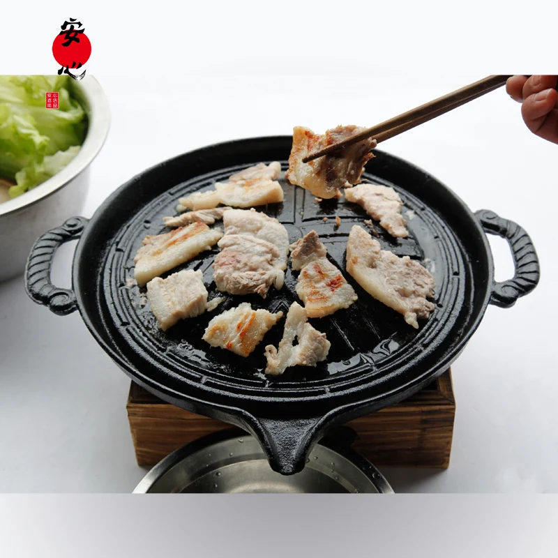 Multi Functional Korean Oil Spill Pan Mongolian Style Iron Bbq Pan Commercial Outdoor Convenient Oven Baking Tray Griddle Plate