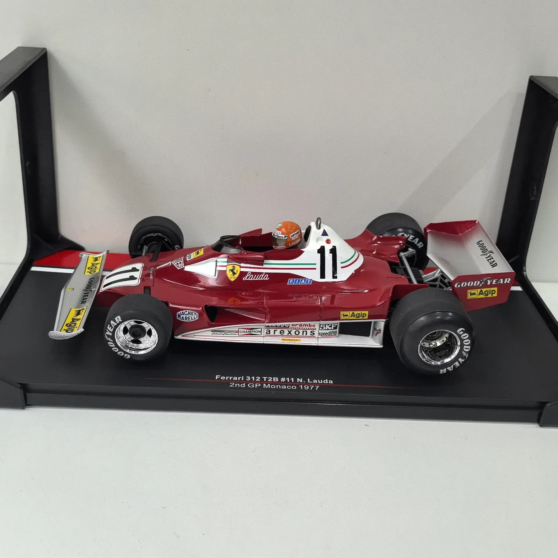 Diecast MCG 1/18 Scale 312 T2B - Model Kit Formula 1 ulasan dan harga