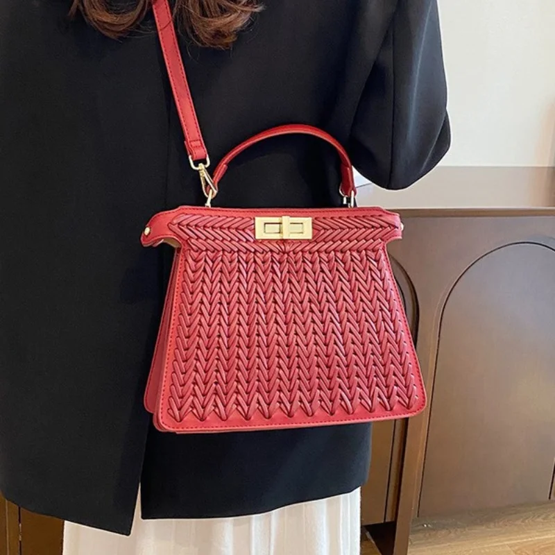 2025 Luxury Designer Advanced Sense Handmade Woven Vegan Leather Square Handbags Women Commuter Bags Crossbody Bag Shoulder Bags