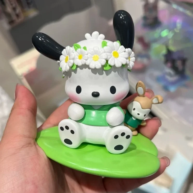 

Genuine Anime Characters Spring Flower Serie Blind Box Cute Figure Model Toy Ornament Hellokitty Kuromi Merch Girl Birthday Gift
