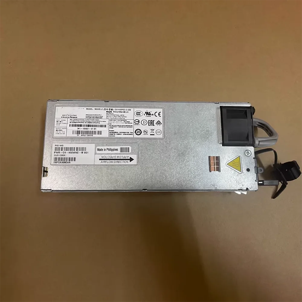 

Блок питания PWR-C4-950WAC-R DS1100PED-3-406