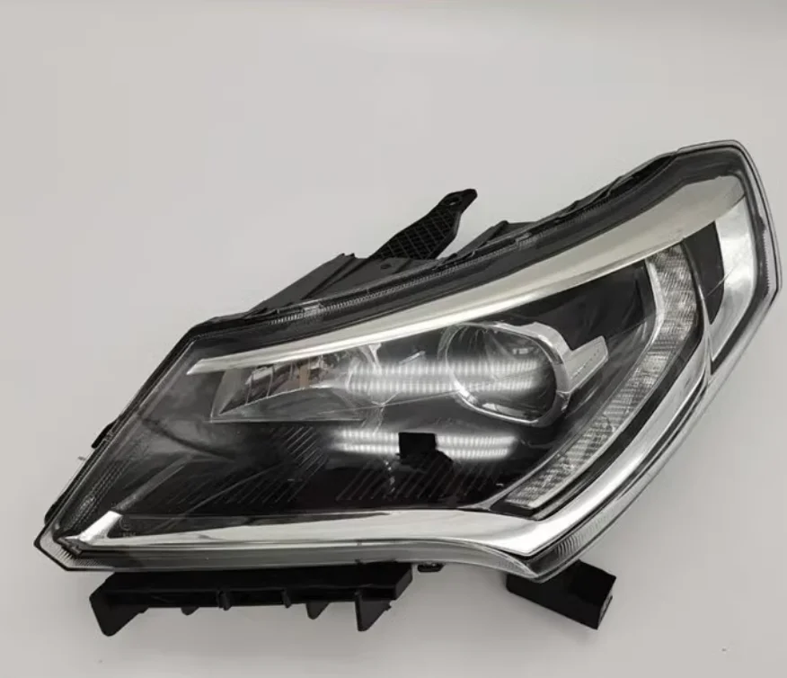 （Just single）Auto Xenon Lamp Headlight Assembly for GEELY GC6 LG-4 2016-2018 1017031582 High Quality More Discounts Cheaper