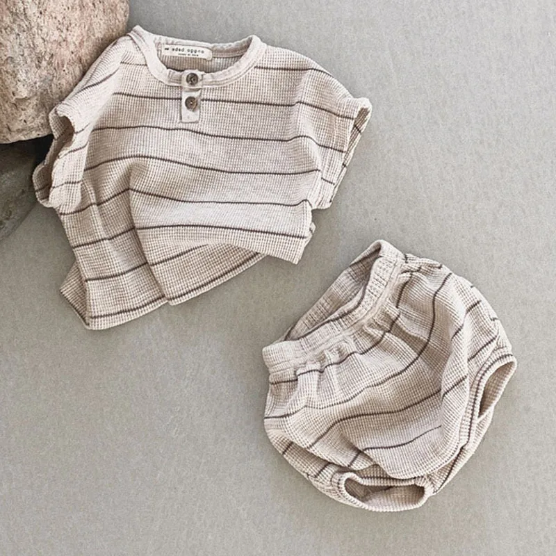 

Korean version i baby and young child cute casual foreign stripes set baby summer cotton short sleeves+shorts two-piece suit sui