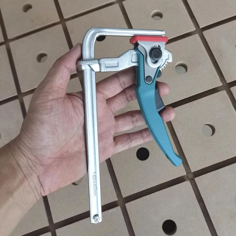 

652F Table Clamp Adjustable Hold Down Clamps for Woodworking Vertical Quick Release Clamps for Smokers Doors Cabinets