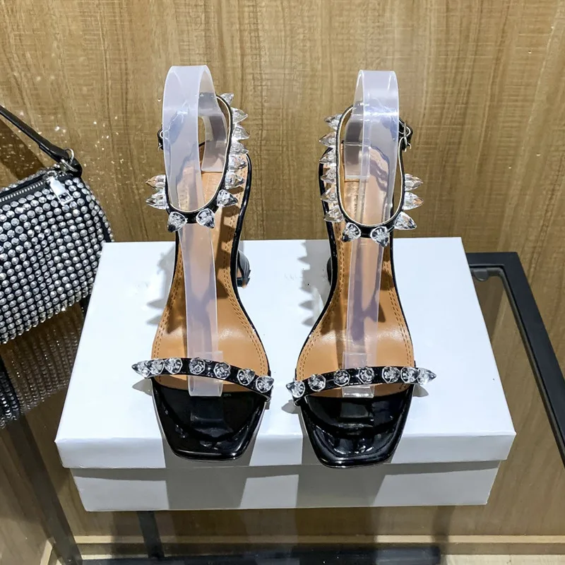 2023 Summer New Style One Strap Transparent Rivet Fashion High Heels Sandals for Women