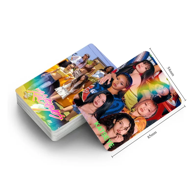 2025Cartas láser 132 de venta caliente, pegatina de tarjeta de colección de estrellas KATSEYE, caja de tarjeta flash LOMO de doble cara