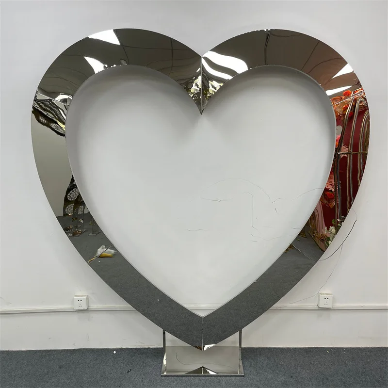 

New Wedding Prop Silver Heart shaped Stainless Steel Arch Party Stage Background Screen Welcome Area Decoration 1pcs