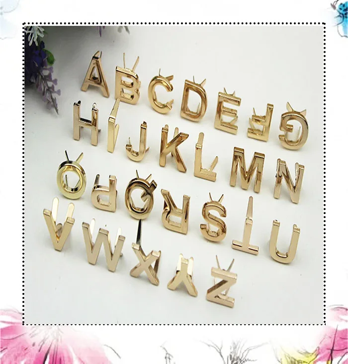 5 Stücke DIY Englisch 26 Buchstaben Metallnieten Klaue Nieten Für Taschen Kleidung Hüte Leder Dekor Alphabete Klaue Niet Handgemachte Handwerk – Detail 1