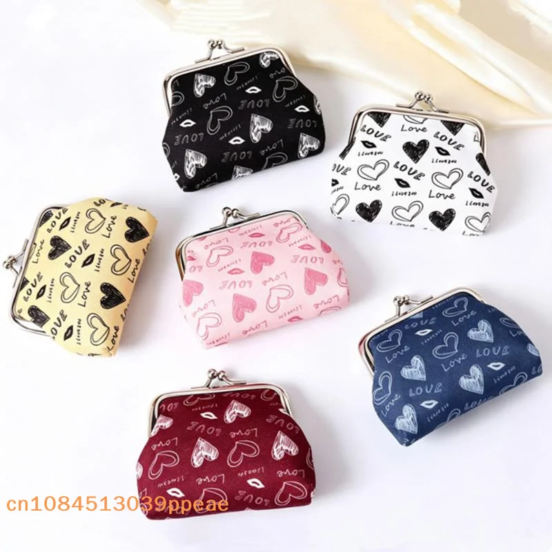 {QTG333} Coin Purses Lady Small Wallet For Women Heart Pattern Hasp Coin Purses Money Change Pouch Female Handbag