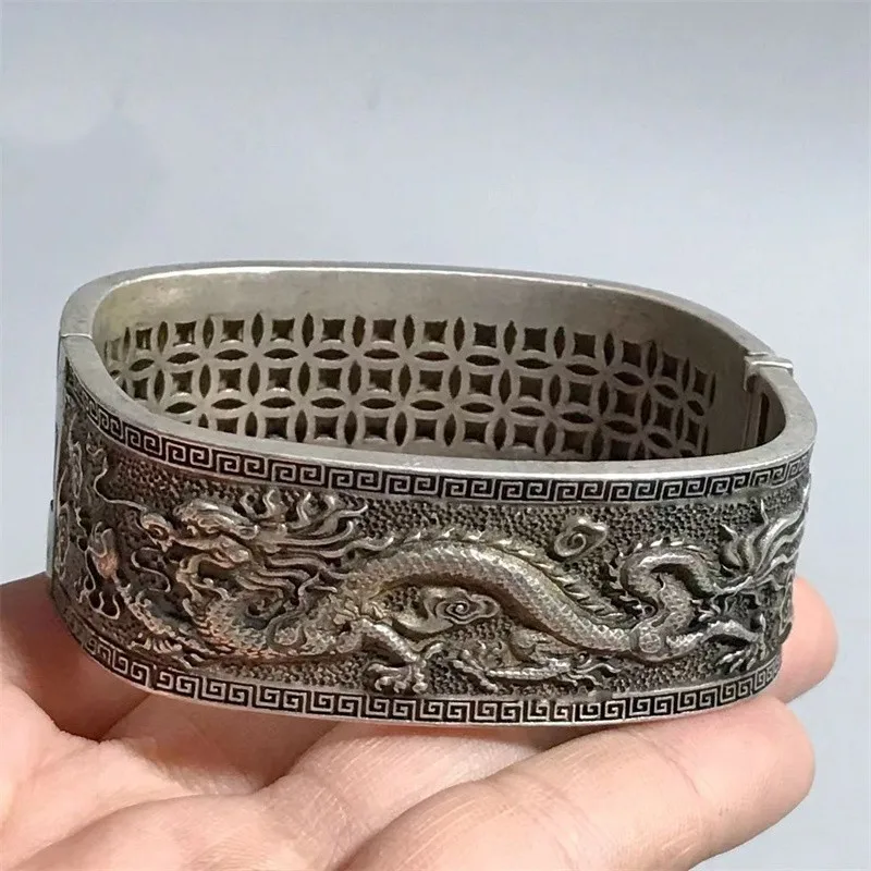 Mai Chuang/Tibetan Silver Wide-body Hollow Hand-made Lucky Opening Transshipment Men and Women Bangles Fashion Personality Gift