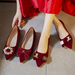 Flat Shoes Women 2024 New Maternity Wedding Bride Red Shoes Wedding Toasting Comfortable Pointed Single Shoes