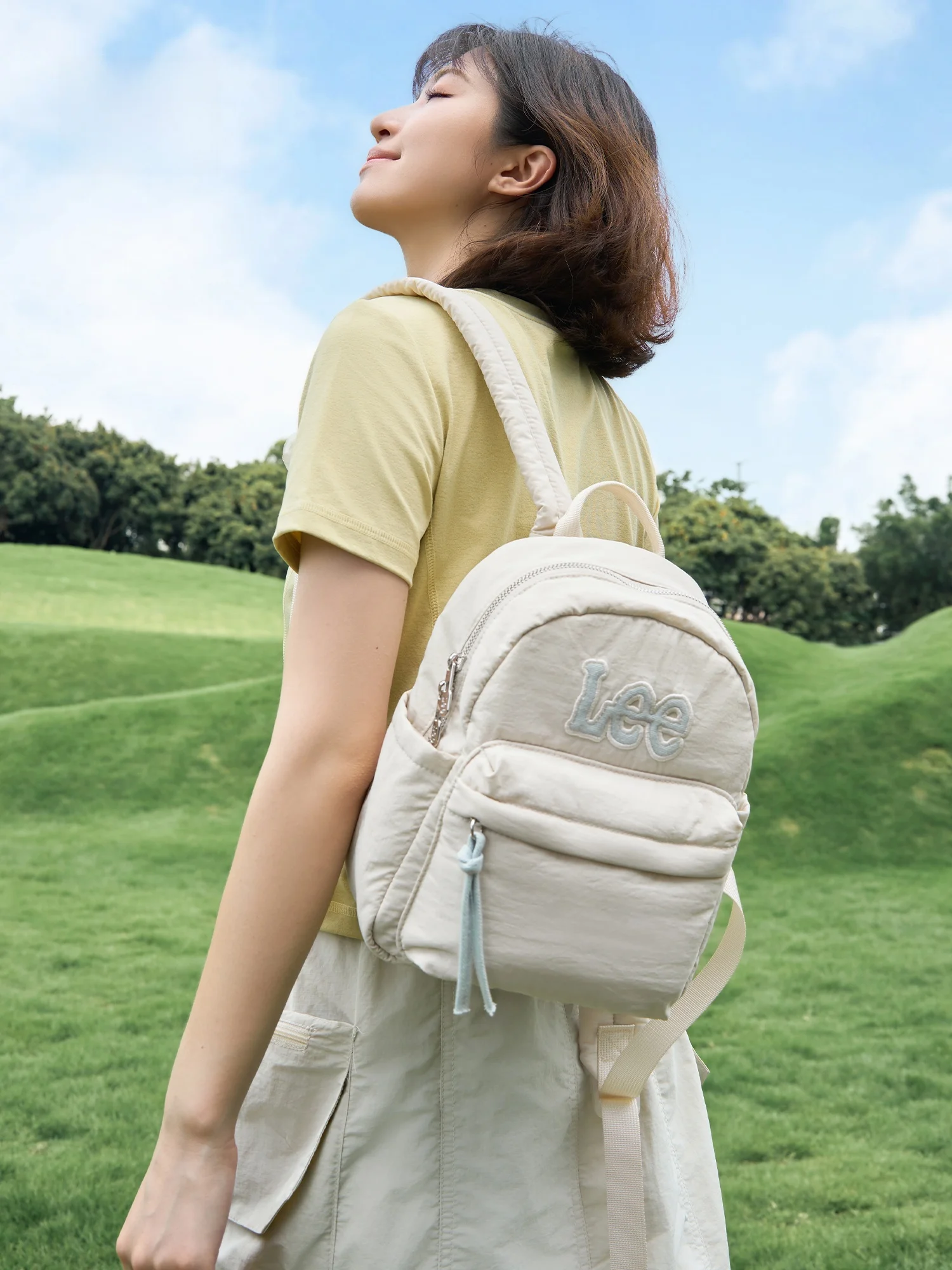 sac-a-dos-leger-pour-femme-ideal-pour-les-voyages-la-randonnee-les-trajets-quotidiens-et-l'ecole-avec-poignee-souple-et-fermeture-eclair