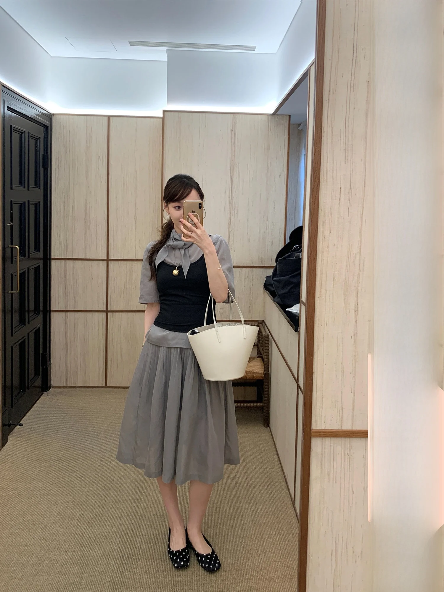 

LE LALIN Fashionable Silk Chiffon Gauze Short Sleeve Bowtie Blouse Skirt Set Women's Summer Spring Season Universal Fit