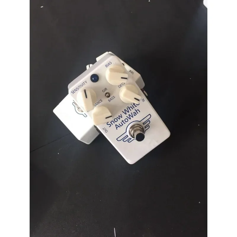

Автоматический вау-вау Stompbox