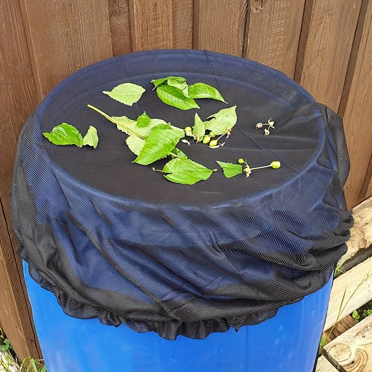 Couverture en maille pour baril de pluie, écran de barils de pluie, couverture de seau d'eau, filet avec cordon de serrage pour feuilles et débris, collection de pluie