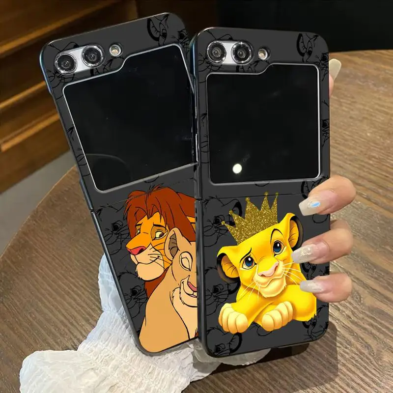 phone Cases for Samsung Galaxy Z Flip 5 6 case ZFlip4 ZFlip5 5G ZFlip3 Flip funda Antiscratch cover The King Lion Simba Animaton