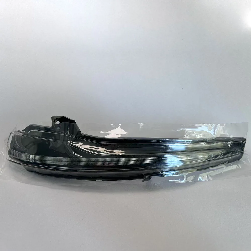 

Mercedes Benz W463 W465 Dark Night Black Rearview Mirror Turn Signal A0999067201 0999067201