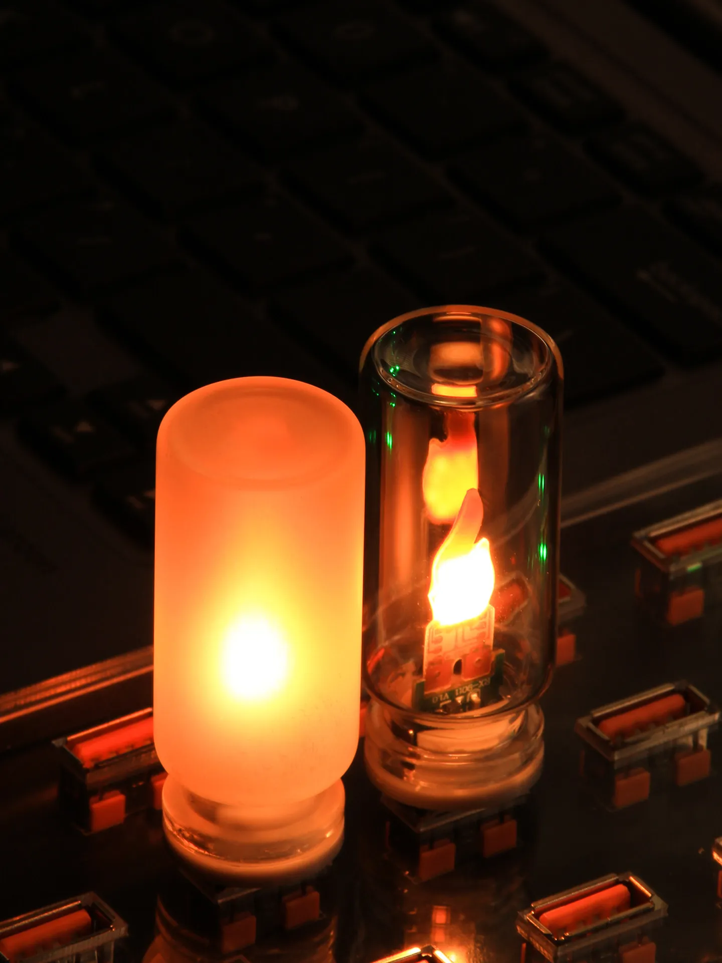 LED Simulation Flame Ambient Light Car Desktop USB Flame Special Effects Candle Creative Night Light Decoration RX9008