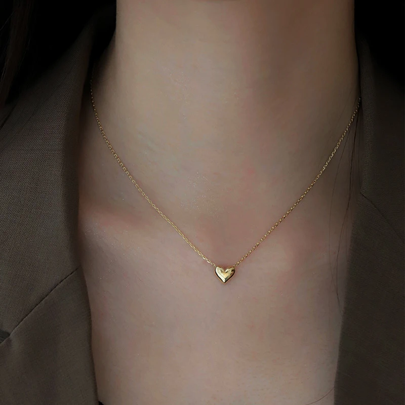 Peri'sbox Exquisite Mini Small Heart Pendant Necklace for Women Anti-Tarnish 18K Gold Plated Clavicle Chain Minimalist Jewelry