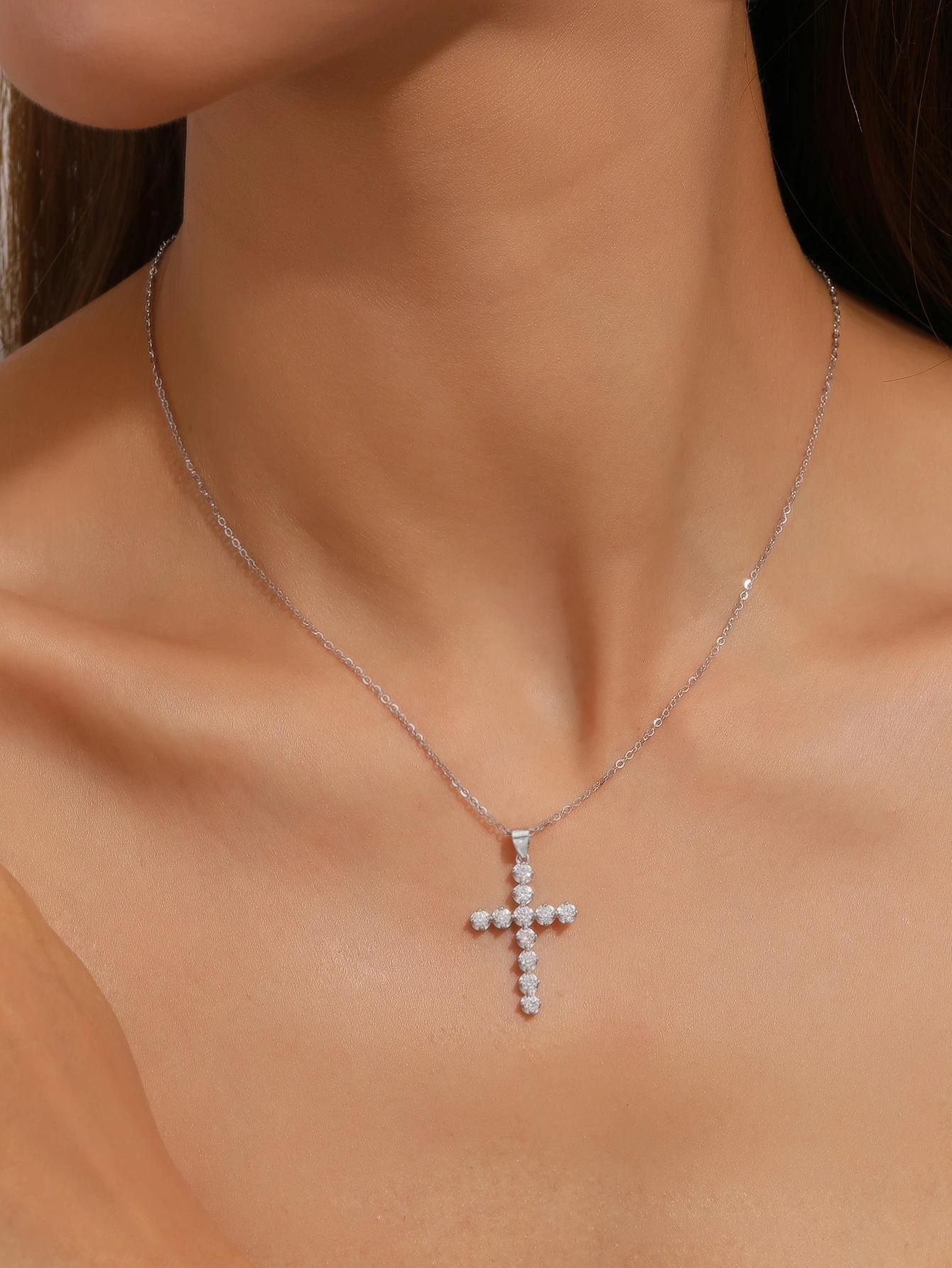 

Подвеска-крест из стерлингового серебра 925 пробы, инкрустированная круглой муассанитом, изысканные ювелирные изделия с покрытием из 18-каратного золота, подходит для подарка