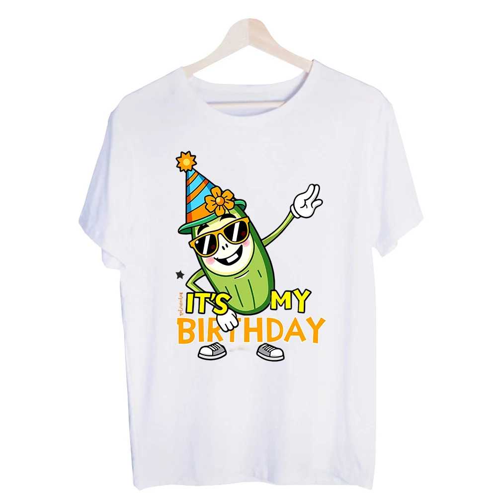 Men's Pickle Party Graphic Tee, Short Sleeve Crew Neck T-Shirt for Birthday Celebrations and Casual Wear