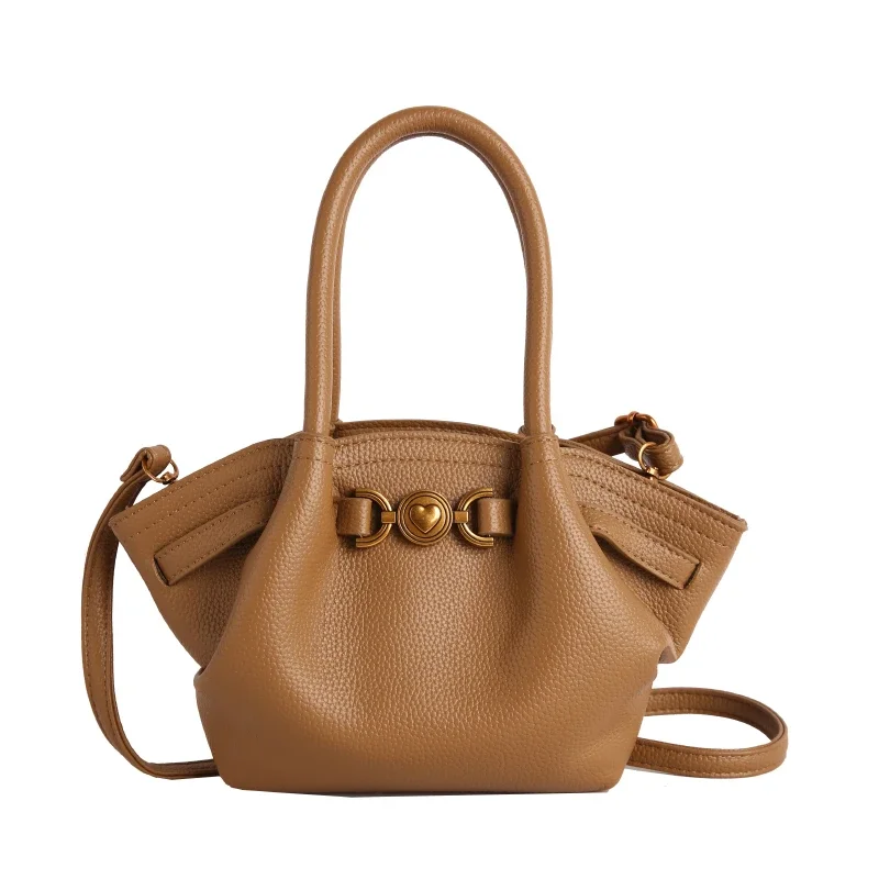 

Designer Vintage Minimalist Diaper Bag For Women Leather Large Capacity Tote Luxury Elegant Classic Fashionable Stylish Commuter