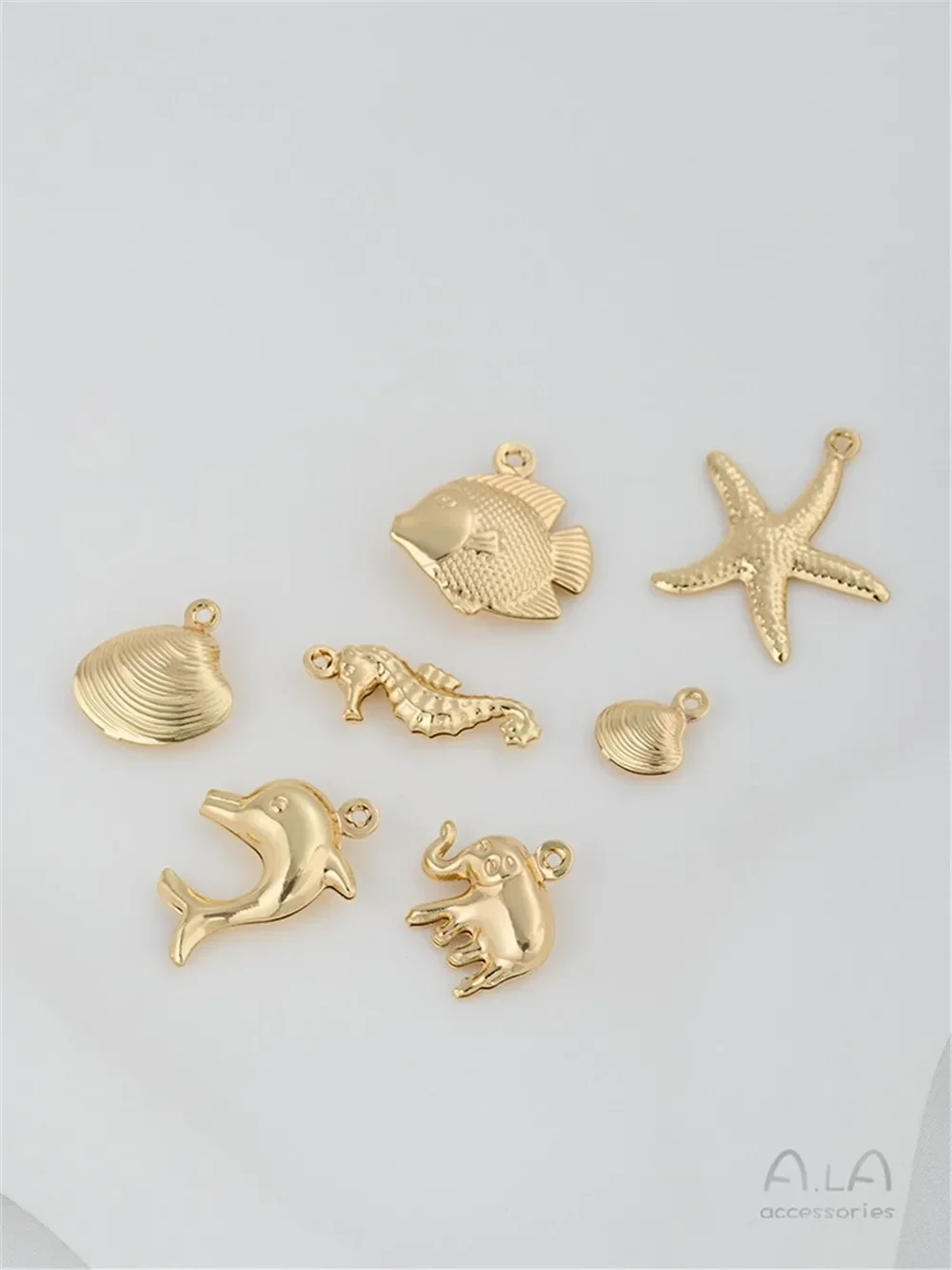 14K Gold Package Marine Biology Series Pendant Dolphin Shell, Sea Star, Elephant Pendant DIY Jewelry Accessories B360