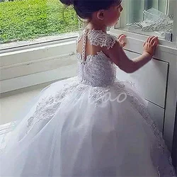 Appliqué di pizzo tempestato di diamanti abiti da ragazza di fiori bianchi matrimoni Tulle principessa senza maniche abiti da prima comunione festa