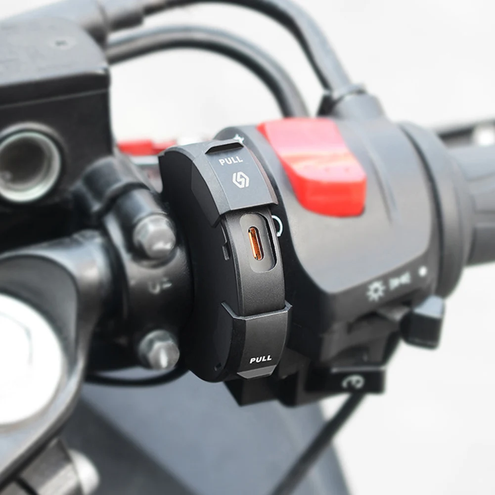 Waterproof PD 30W Motorcycle Handlebar USB Charger QC3.0 Type C Moto Adapter Power Supply Socket For Moto Phone Charger 12V 24V