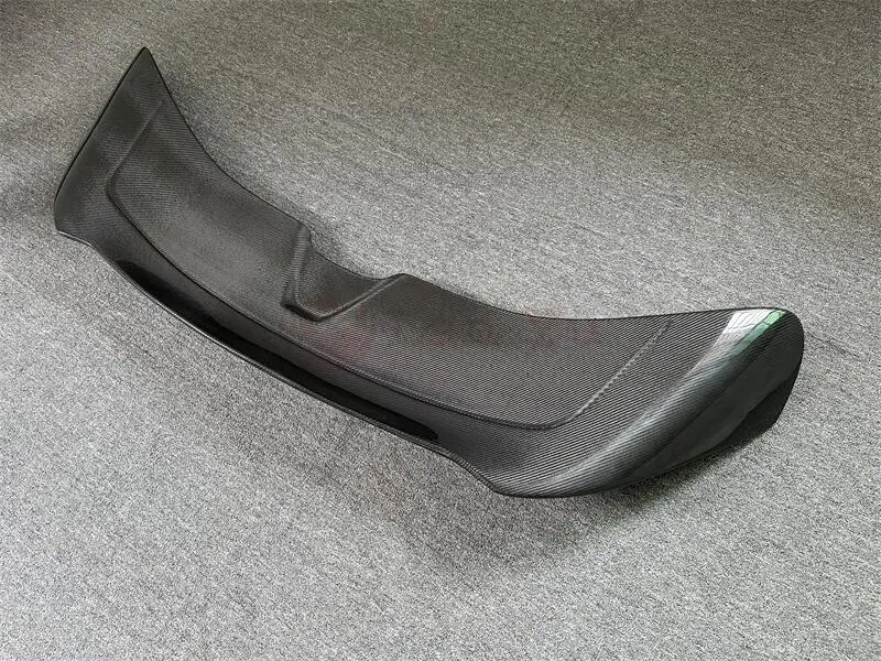 

V-shaped carbon fiber rear spoiler body kit, suitable for McLaren 720S modified carbon fiber