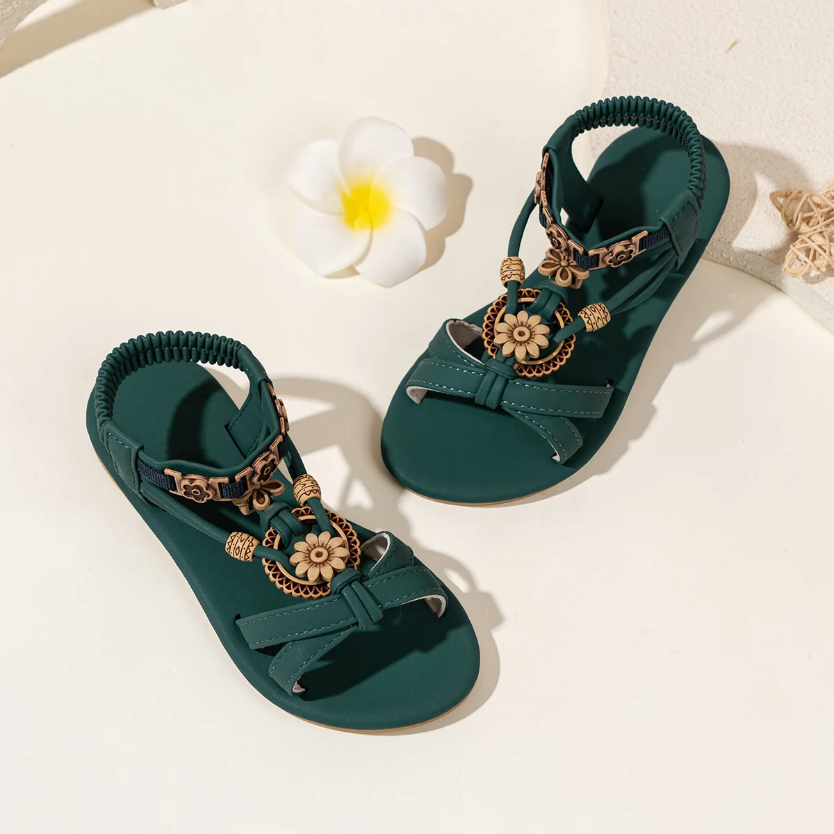 Girls Floral Sandals - Vintage Boho Toddler Summer Shoes Non-Slip Soft Sole Kids Casual Sandals 3-8Y