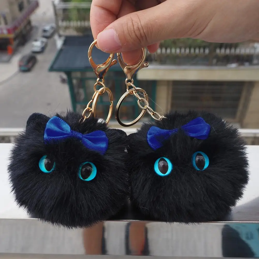 Decorative Keyring Cute Faux Fur Ball Keychain Soft Pompom Tail Accessory Car Bag Charm for Ladies Stylish Key Ring Gift for Mom