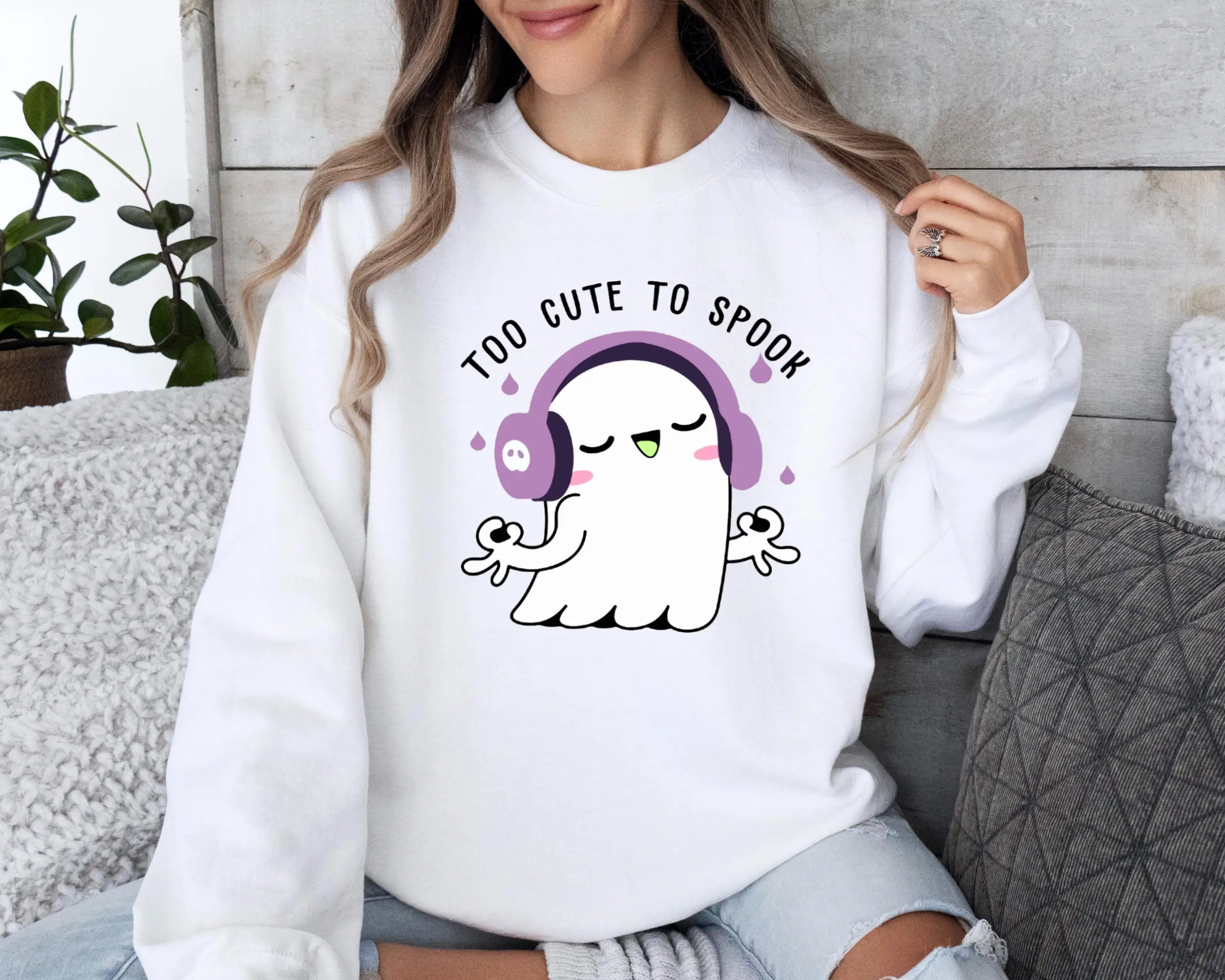 

Too Cute To Spook Ghost Halloween Sweatshirt Hoodie Men's and Women's Round Neck Sweatshirts Y2k Tops Pullover Women Clothing