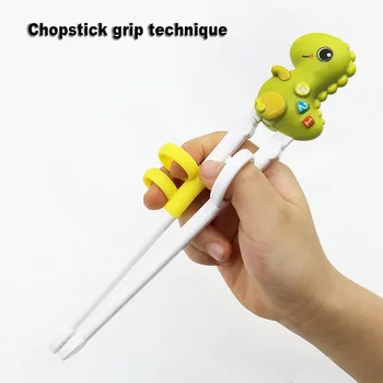 1 Pair of Training Chopsticks, Children Learning Chopstick Helper, Beginner Animal-Shaped…