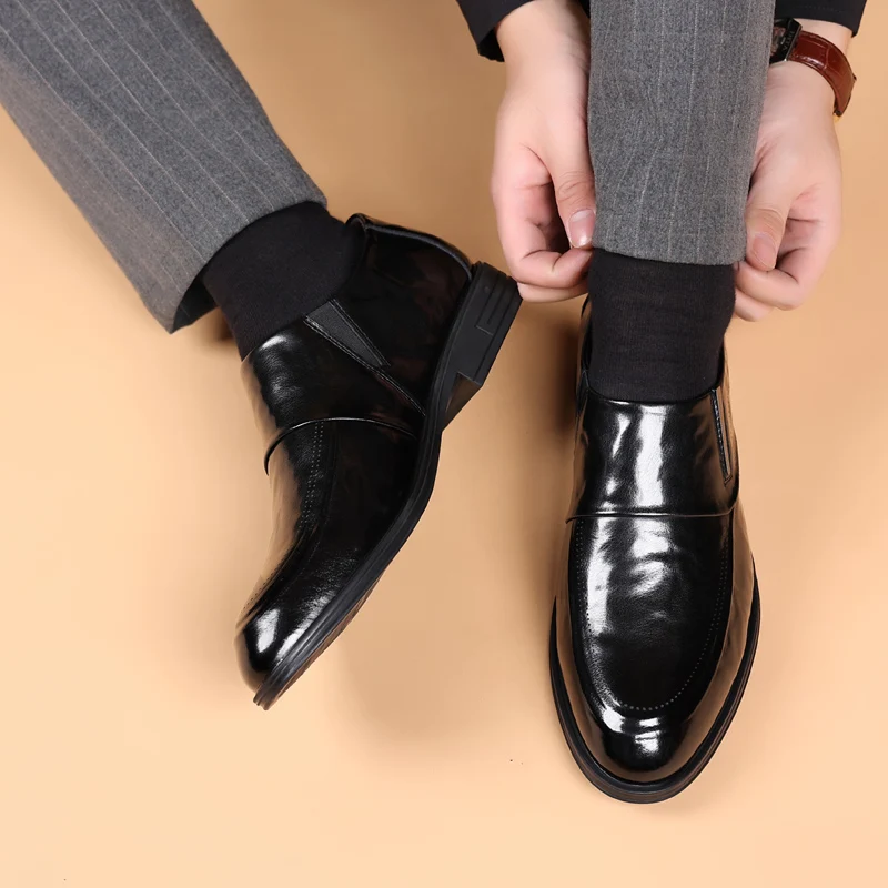 Men's casual business leather shoes Classic gentleman style Dress up party Suit Black Brown Comfortable New daily versatile