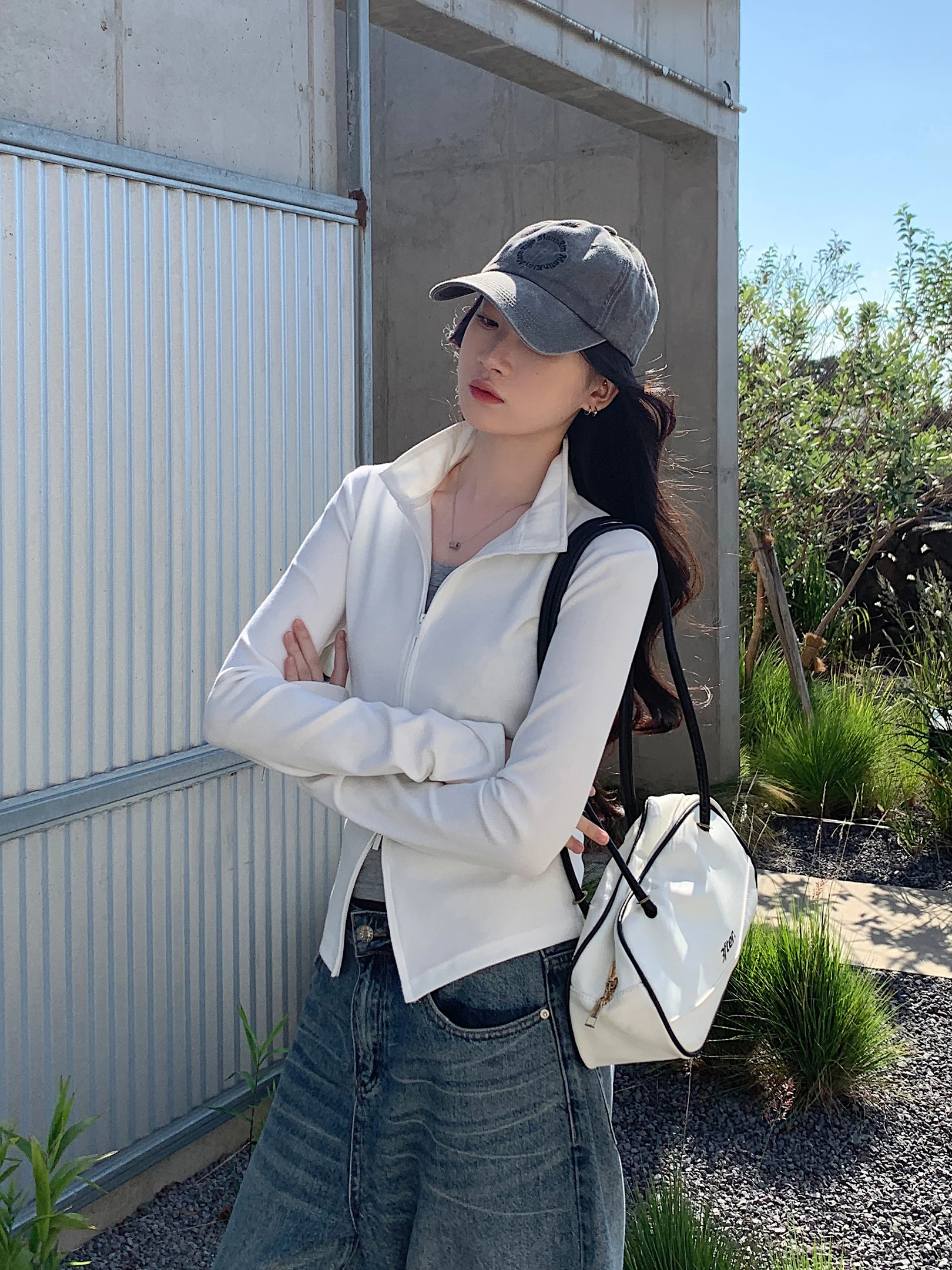 

Slim Fit Long Sve Sportswear Top for Women Casual Sle Zipper Closure Stand Collar Outerwear Faionable And Ele