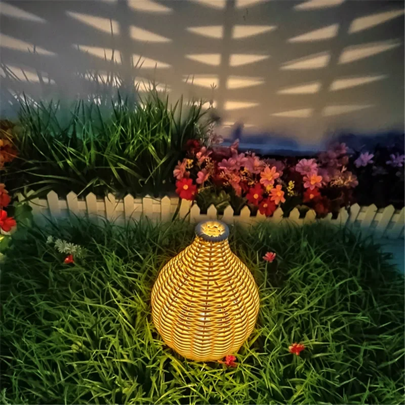 New Handmade Creative Rattan Woven Solar Lawn Projection Lamp Courtyard Hanging Lamp Holiday Lantern Atmosphere Portable Lamps